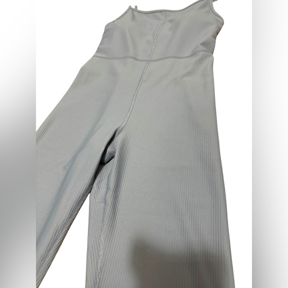 NWT Old Navy PowerSoft Ribbed 7/8 Cami Bodysuit Ribbed Storm Cloud Size small - Picture 11 of 16